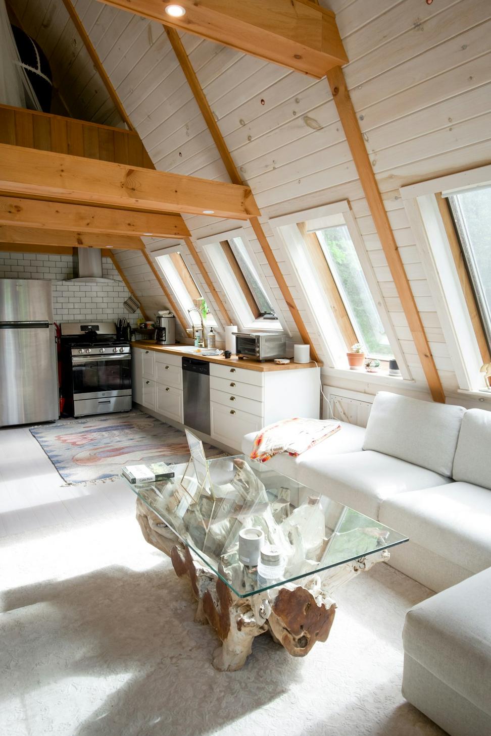 Eco-Friendly Residence